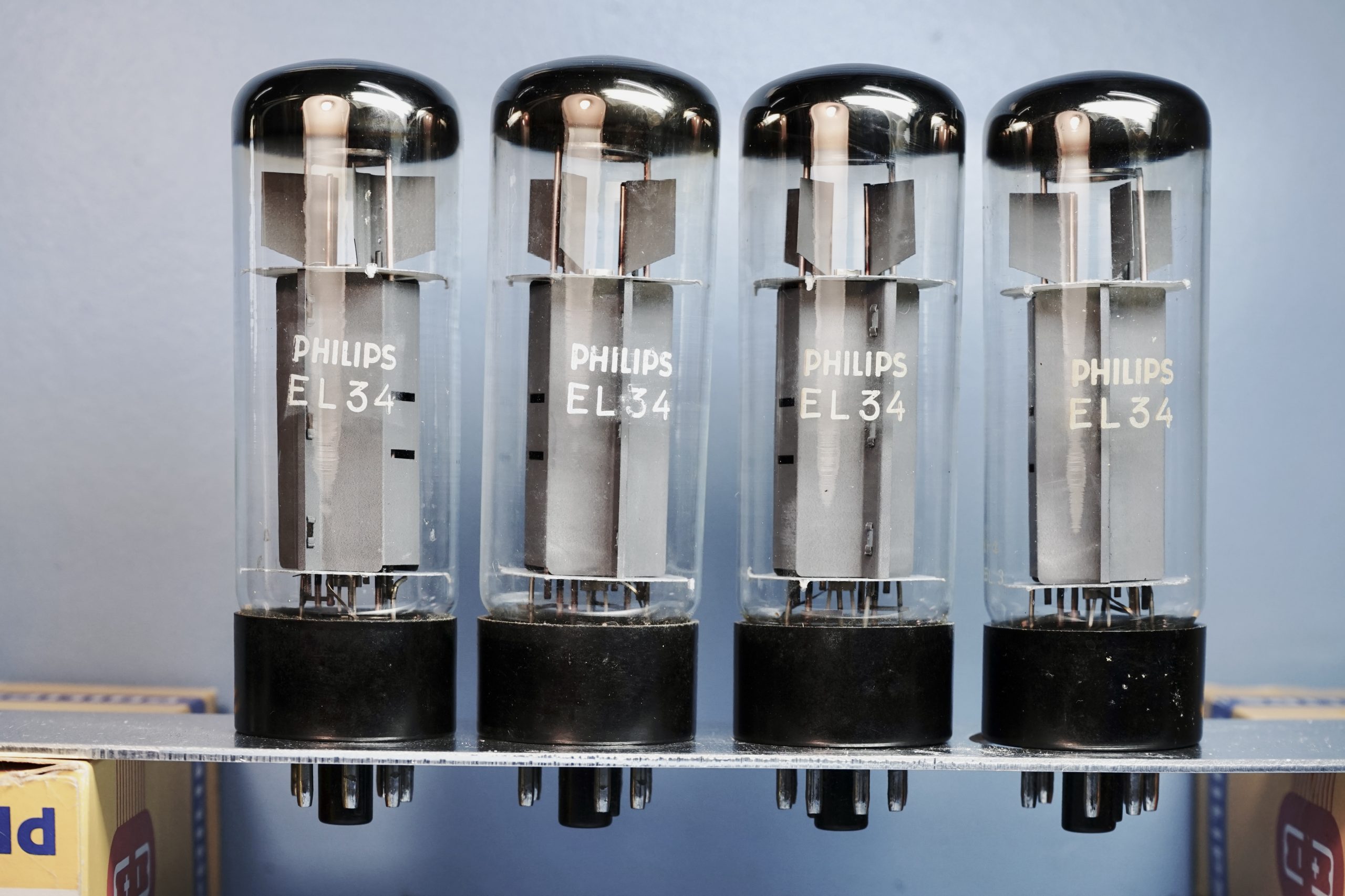 Quad EL34 Mullard Xf4 labeled Philips, NOS specs, same production date v148/ 149/ 170/ 175