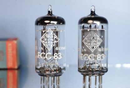 ECC83 pair Telefunken, 1962 same date, Smooth plates, <>  (V167 / 287 )