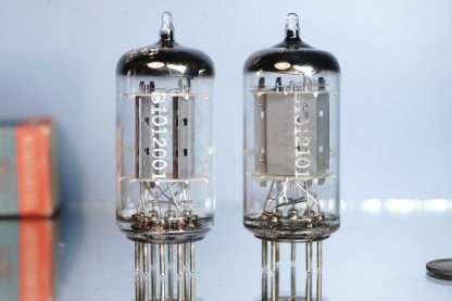 ECC83 pair Telefunken, 1962 same date, Smooth plates, <>  (V167 / 287 ) - Image 3