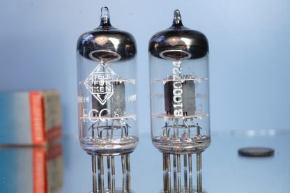 ECC81 pair Telefunken, rounded plates, same date code , NIB (V111 / 112) - Image 5