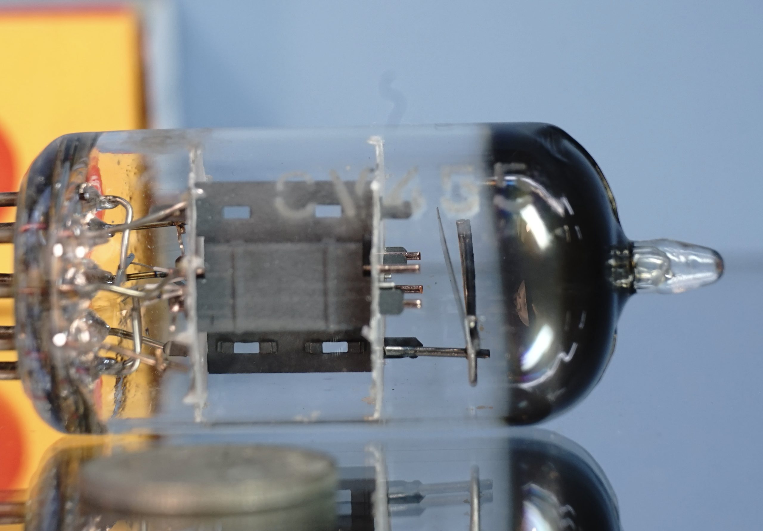 CV455 (ECC801S) pair Philips Miniwatt, D-foil getter, 1956, same dates (V14 V89) - Afbeelding 8