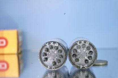 ECC81 Valvo pair, horse shoe getter, same date 1953!; coin base (V141, V142) - Afbeelding 6