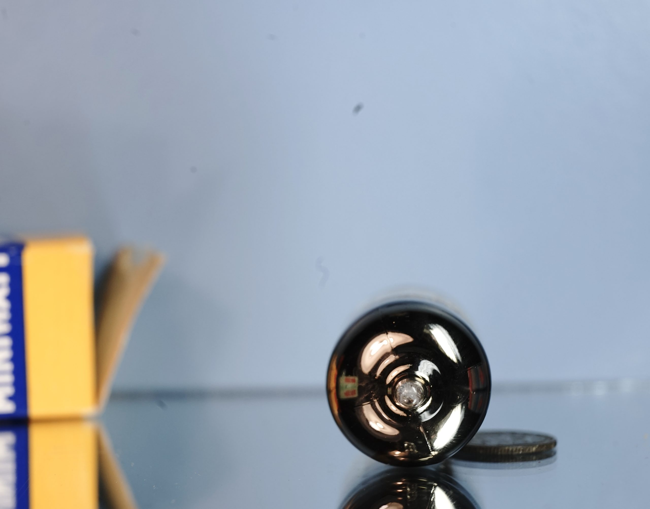 ECC81 Valvo, Pair, Philips label, bended square getter, same date, 1956, copper grid posts (V16) - Afbeelding 16