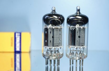 ECC83 Valvo Miniwatt, Hamburg, long plates, NOS specs   Rare V102 v103 - Afbeelding 4