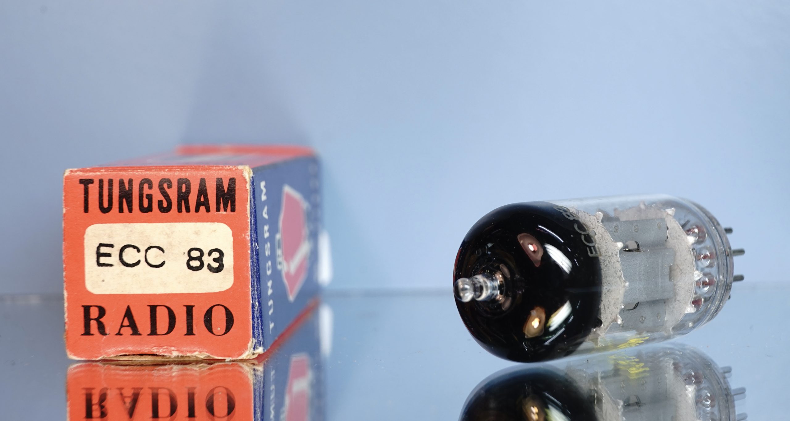 ECC83 Tungsram double post disk getter, welded plates, NIB V265 - Afbeelding 7