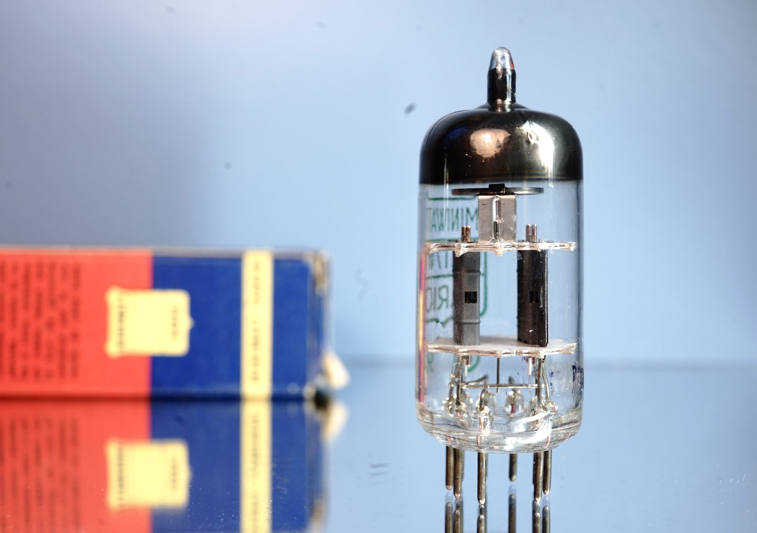 Dario 12AT7WA / ECC801S, Copper posts, Double Support O-Getter (V99) - Afbeelding 3