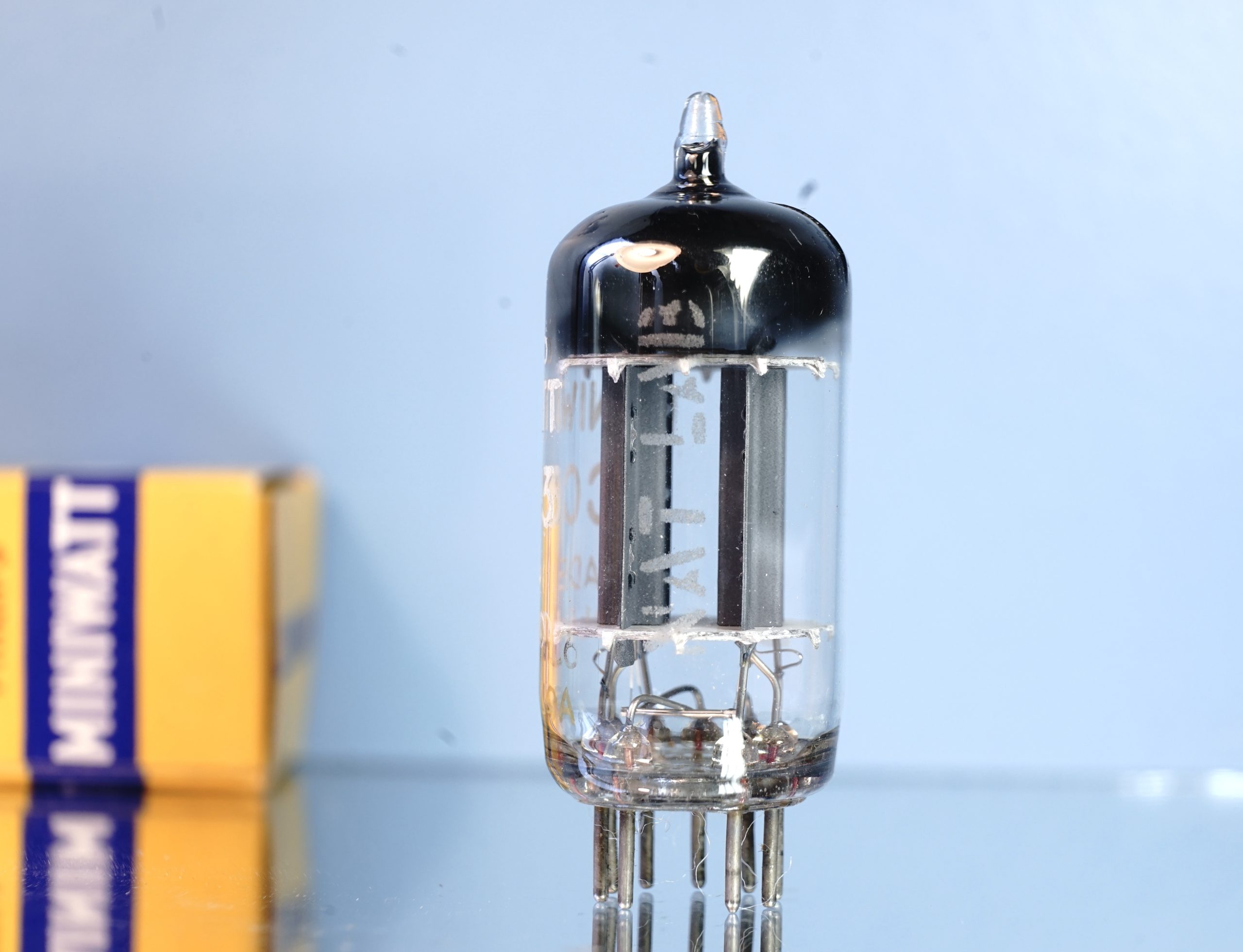 ECC83 Philips Miniwatt, long plates, 1959, Reference tube (V327) - Afbeelding 3