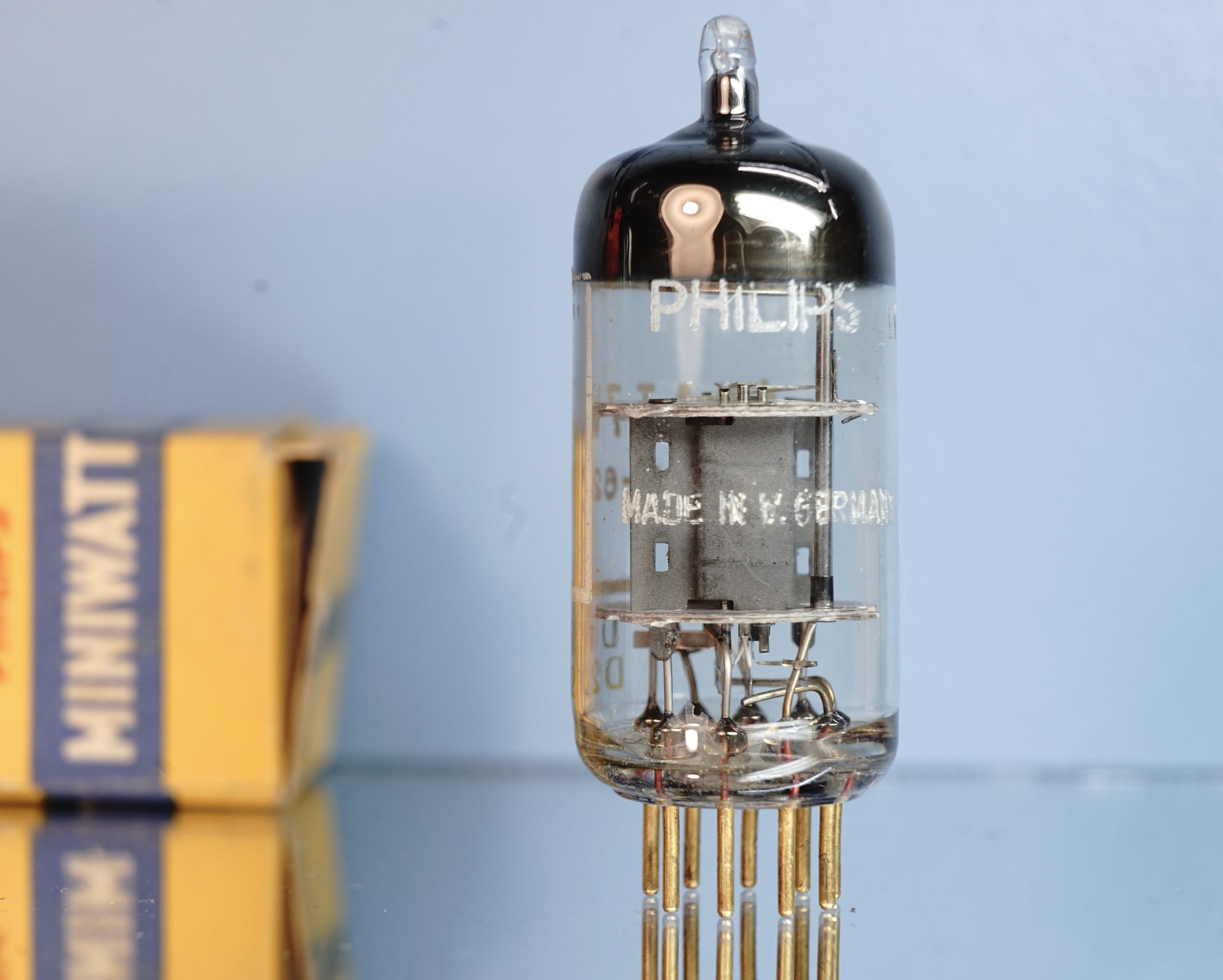 12AT7WA (Army selection) Philips, NOS, gold pins (V59) - Afbeelding 2