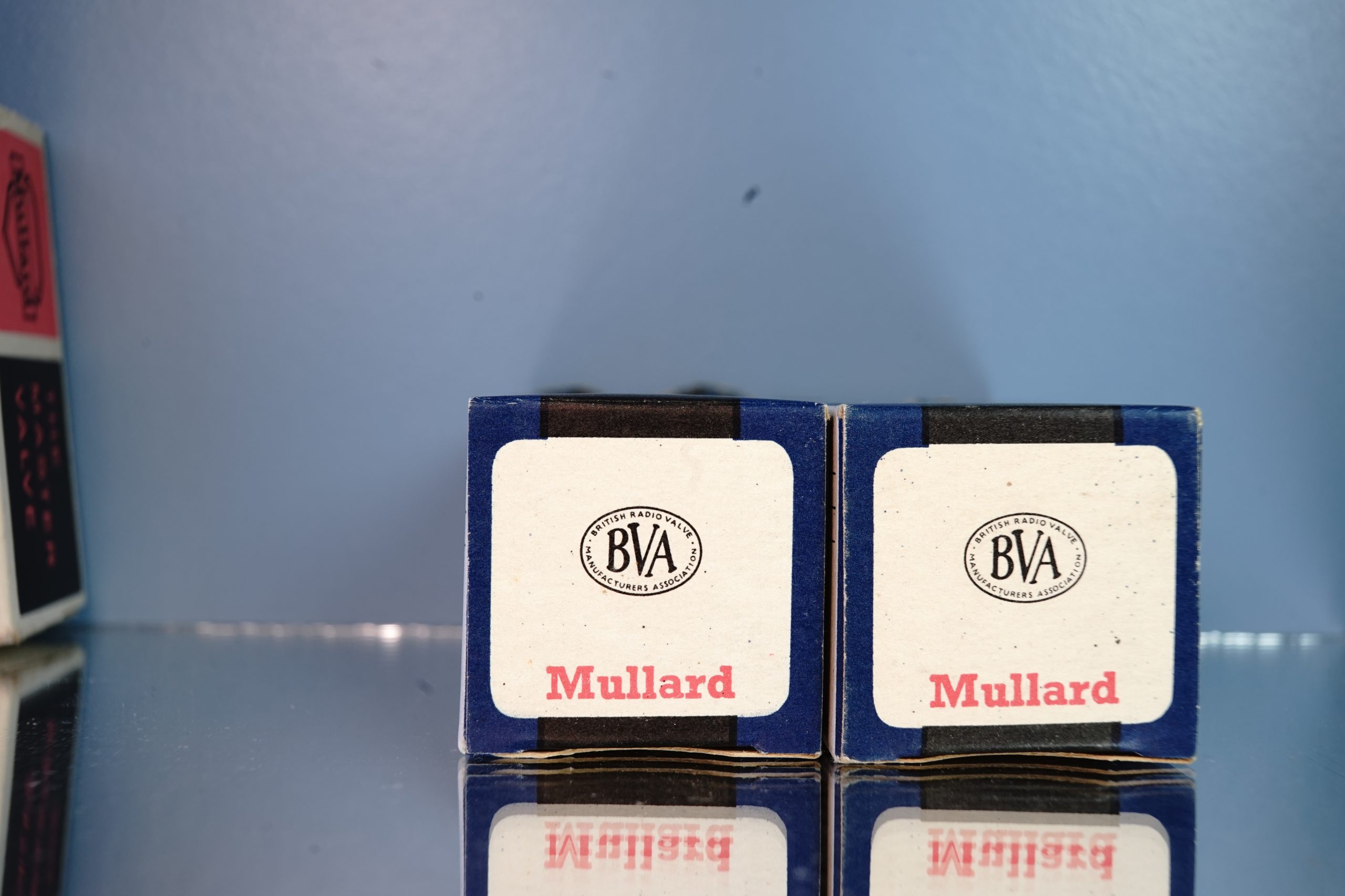 ECC83 Mullard pair, I63, Same production year, New in original box! v389 395 - Afbeelding 11