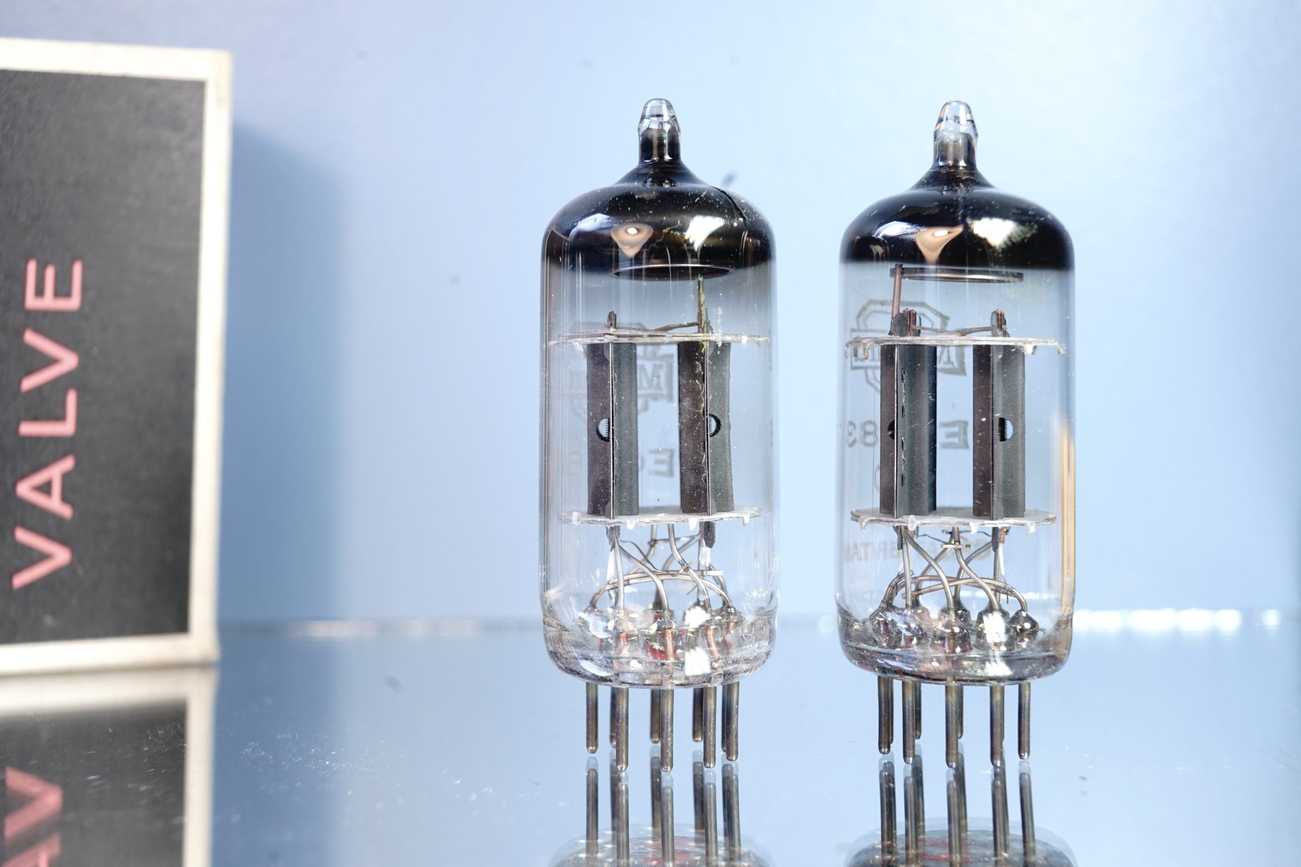 ECC83 Mullard pair, I63, Same production month, New in original box! v392 394 - Afbeelding 4