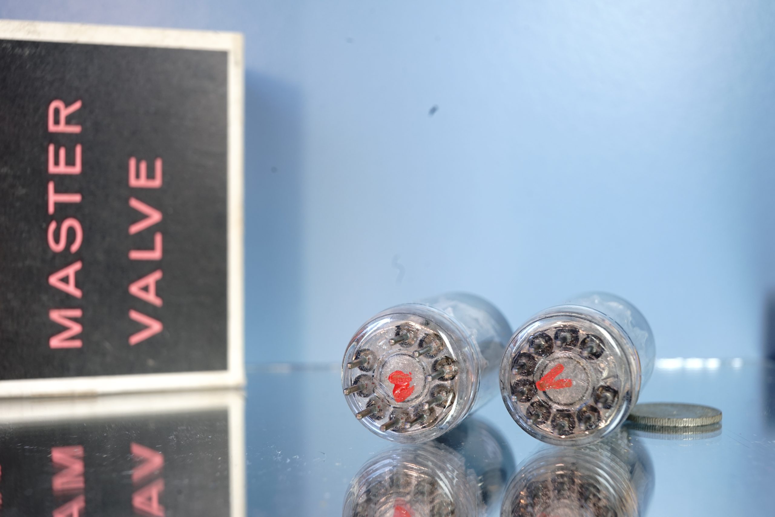 ECC83 Mullard pair, I63, Same production month, New in original box! v392 394 - Afbeelding 5